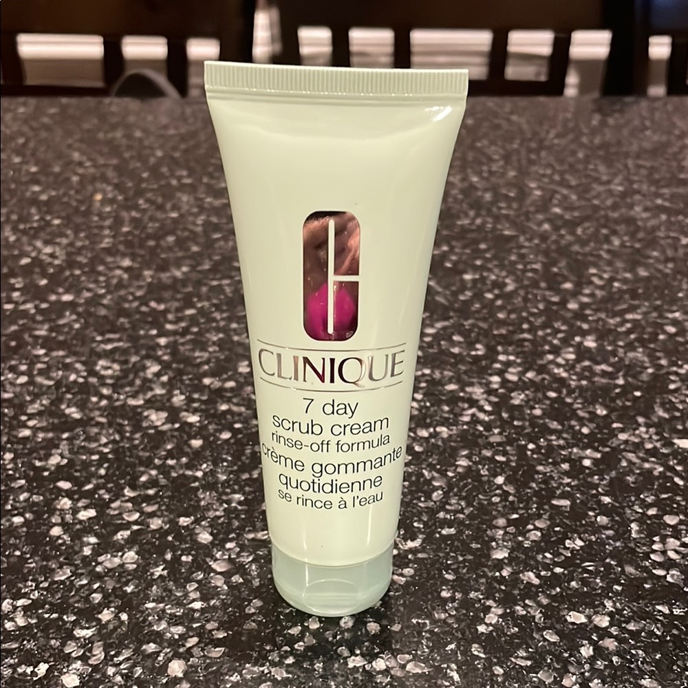 Clinique 7 Day Scrub Cream